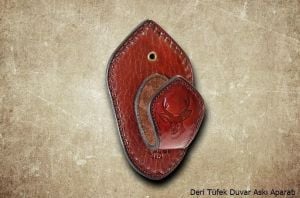 Deri Tüfek Duvar Askı Aparatı